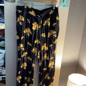 Fill length flowy pants